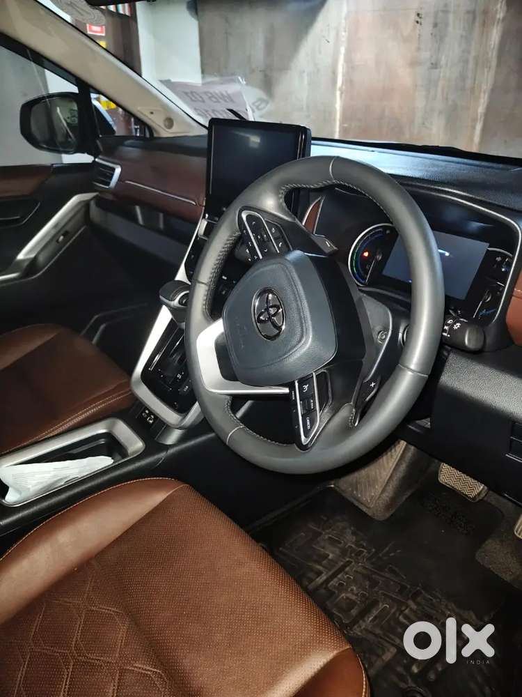 Innova Hycross Hybrid Zx 2025(whatsapp Only)