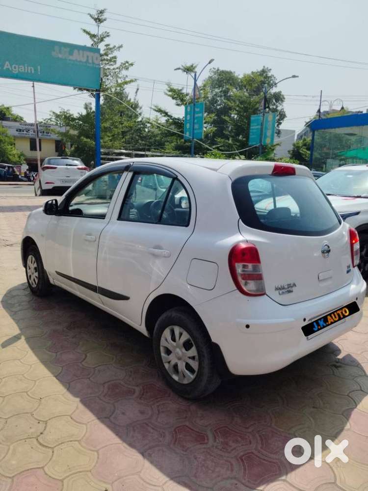 Nissan Micra Xv Cvt, 2017, Petrol