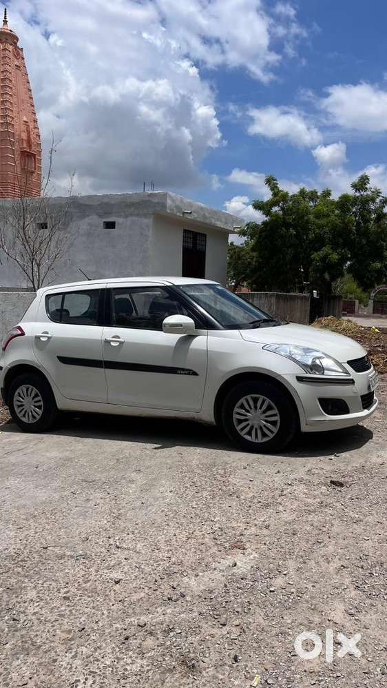 Maruti Suzuki Swift 2013 Petrol(bs4) Good Condition