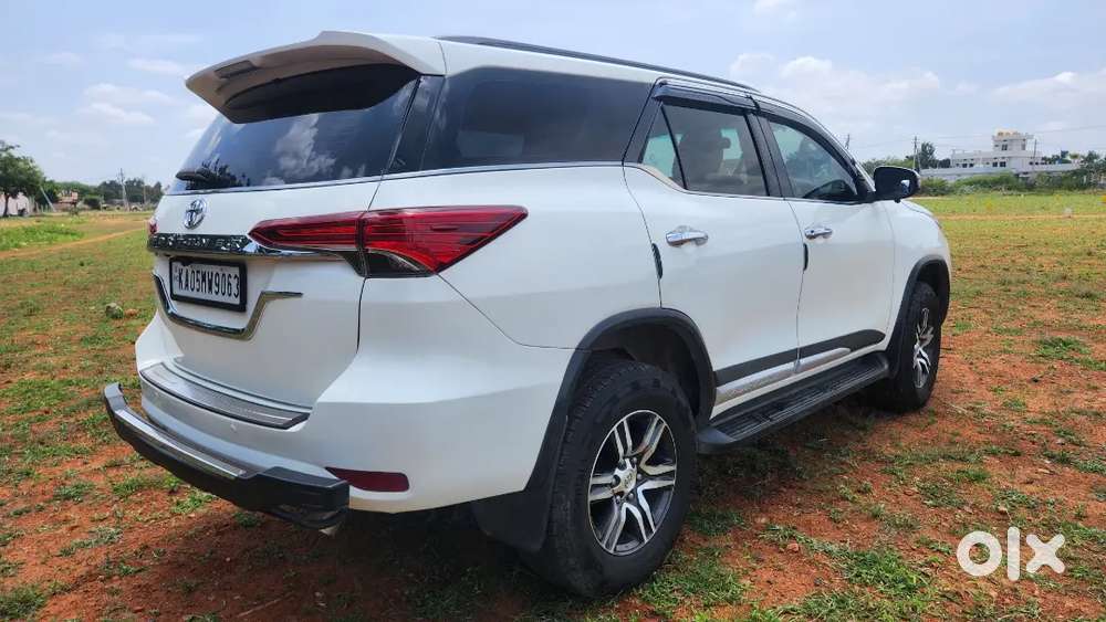 Toyota Fortuner 2018 Diesel 173000 Km Driven
