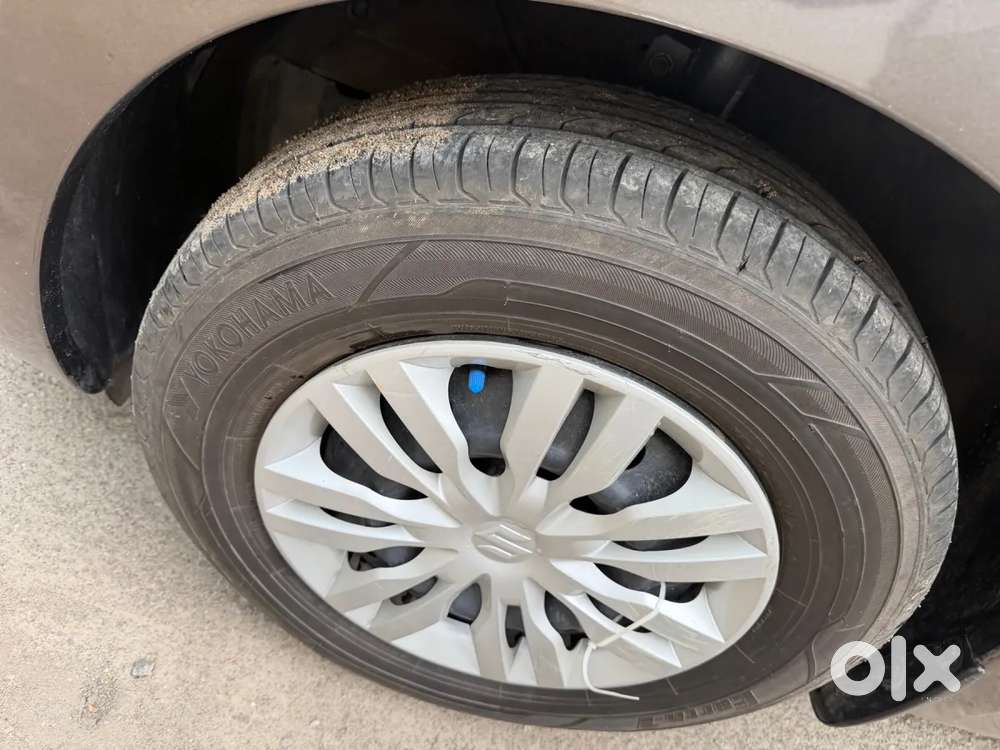 Maruti Suzuki Dzire 1.2 Vxi, 2022, Petrol