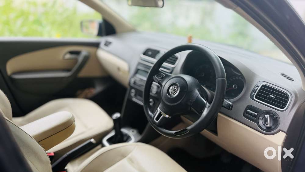 Volkswagen Vento 1.6 Highline Plus 16 Alloy, 2012, Diesel