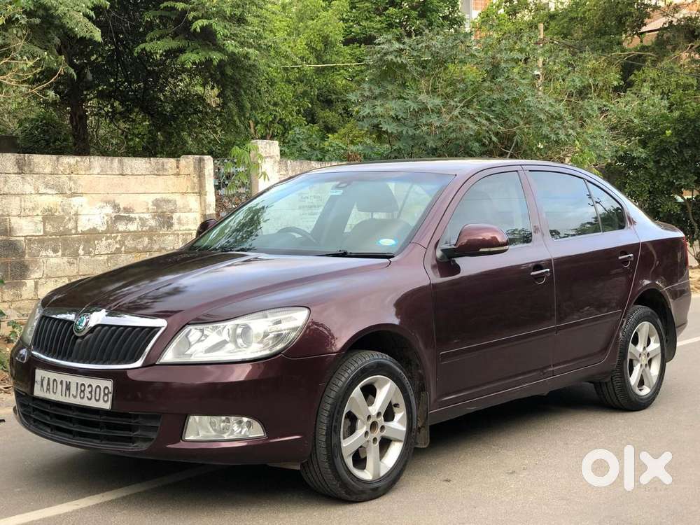 Skoda Laura Elegance 2.0 Tdi Cr Mt, 2013, Diesel