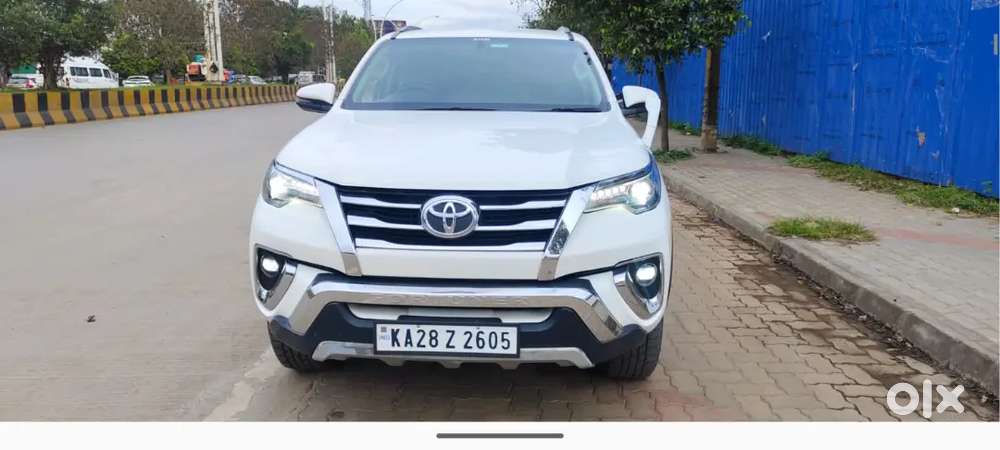Toyota Fortuner 2021 Diesel 105000 Km Driven