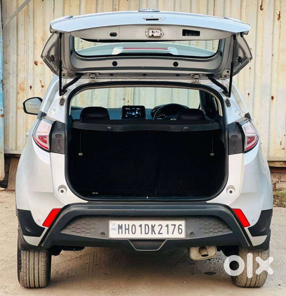 Tata Nexon, 2019, Petrol