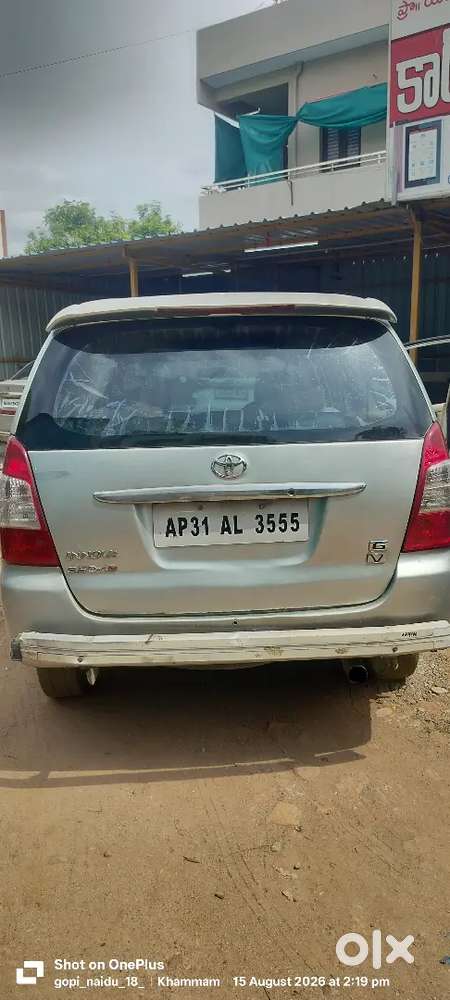 Toyota Innova 2.5 E 2005