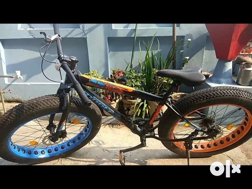 Montra big hotsell boy fat bike