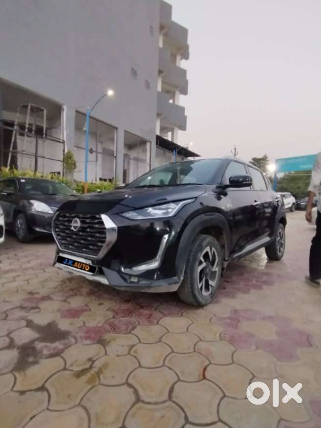 Nissan Magnite 1.0 Xv, 2022, Petrol