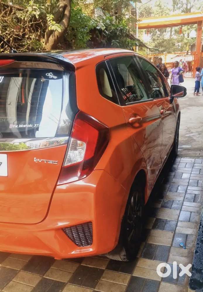 Honda Jazz 2016 Petrol 68000 Km Driven