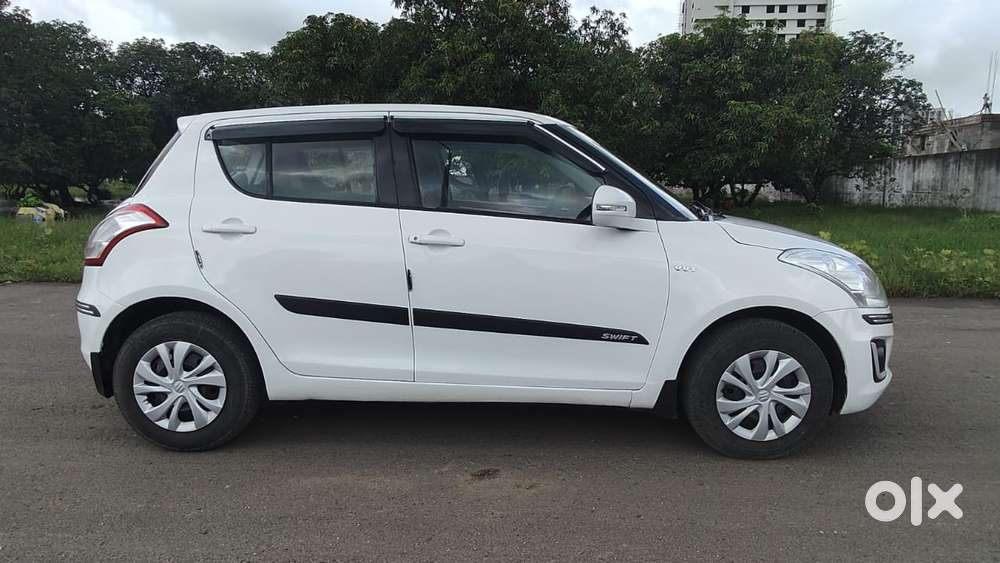 Maruti Suzuki Swift Vxi Cng, 2014, Cng & Hybrids