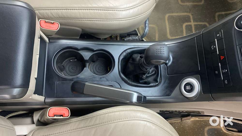 Mahindra Xuv500 2.2 W10, 2016, Diesel