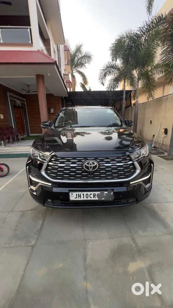 Toyota Innova Hycross Zx Top Model,  2023