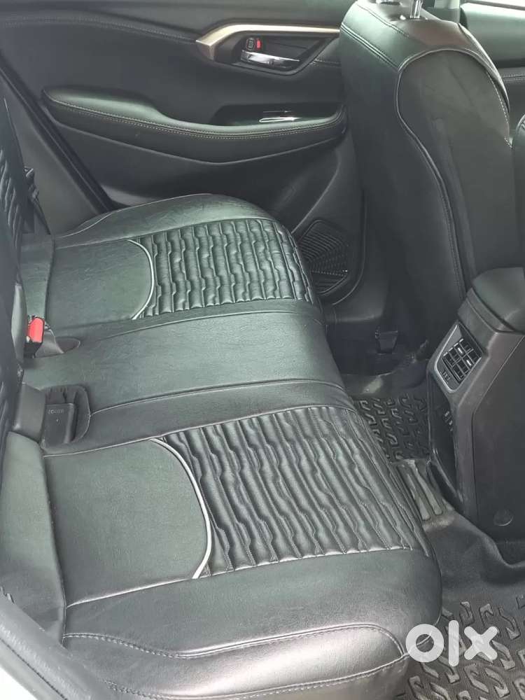 Maruti Suzuki Grand Vitara 1.5 Zeta Plus Intelligent Hybrid Ecvt, 20..