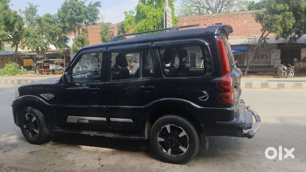 Mahindra Scorpio S11 Mt 7s, 2022, Diesel