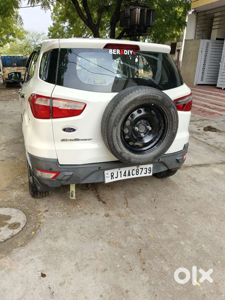 Ford Ecosport Petrol 2015 -