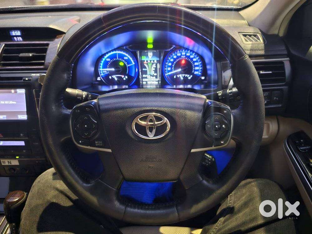 Toyota Camry Hybrid 2.5, 2016, Petrol