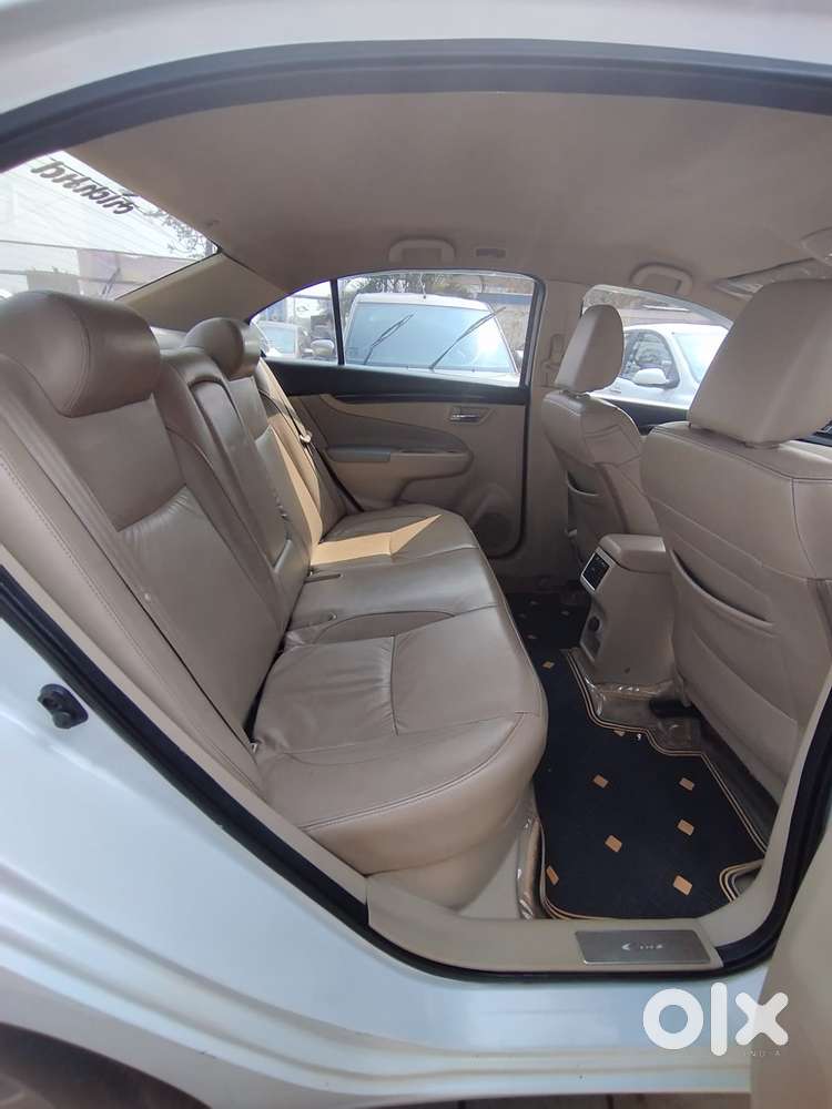 Maruti Suzuki Ciaz Smart Hybrid Alpha , 2018, Diesel