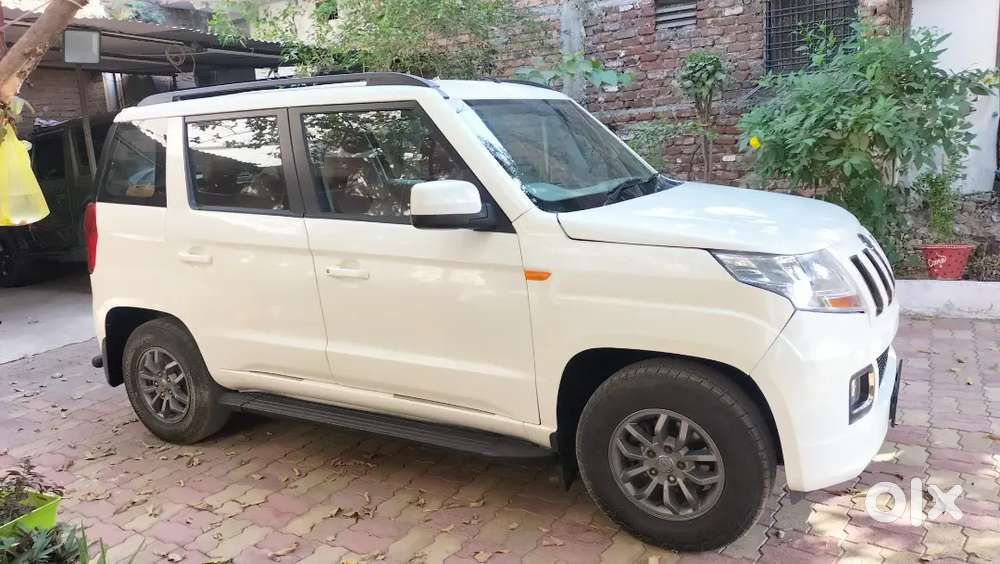 Mahindra Tuv 300 2018 Diesel 140000 Km Driven