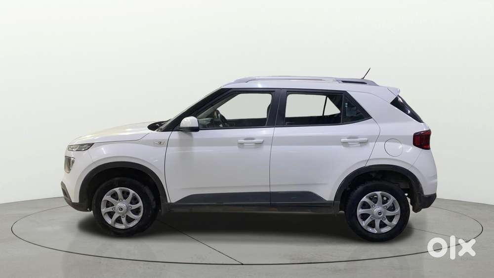 Hyundai Venue S, 2019, Petrol