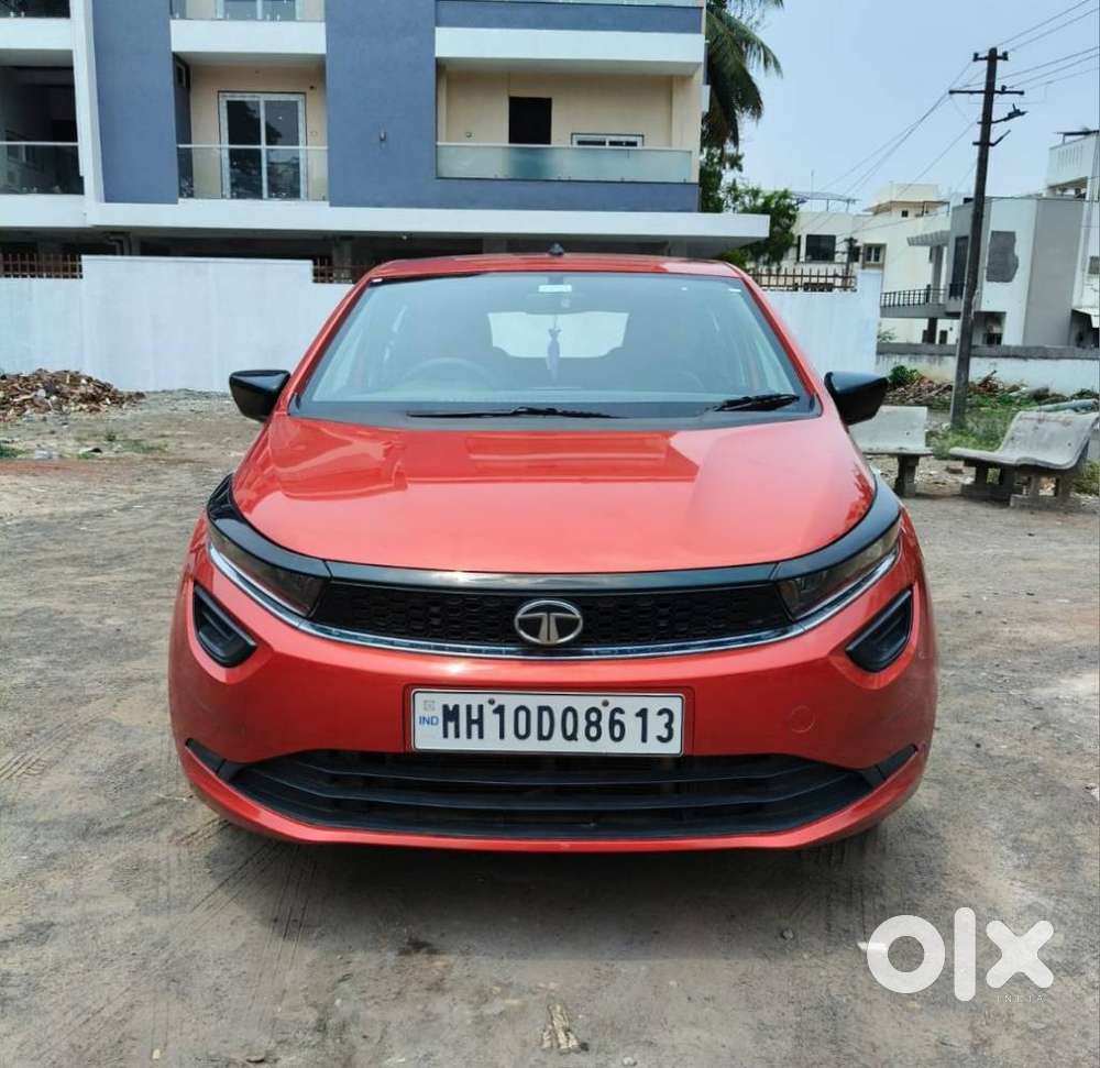 Tata Altroz 1.2 Xe Plus Petrol, 2022, Petrol