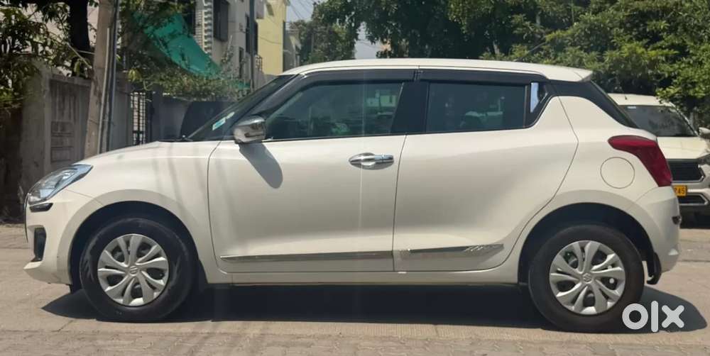 Maruti Suzuki Swift Vxi, 2021, Petrol