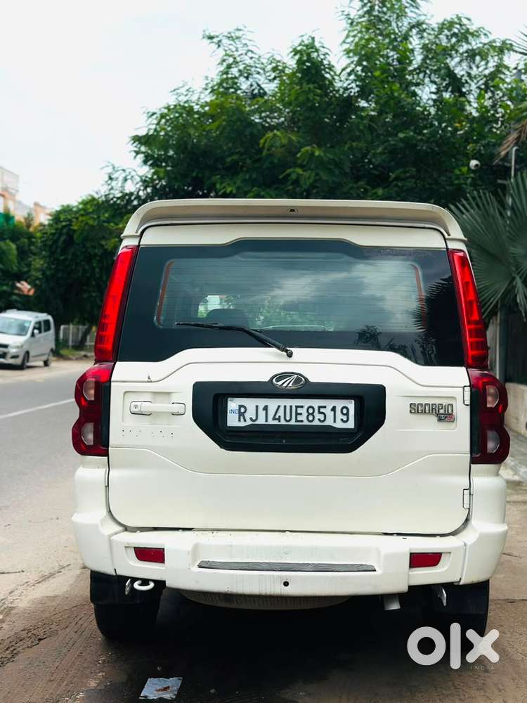 Mahindra Scorpio Classic 2016