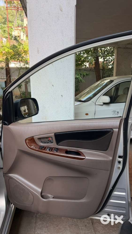 Toyota Innova Diesel 2015