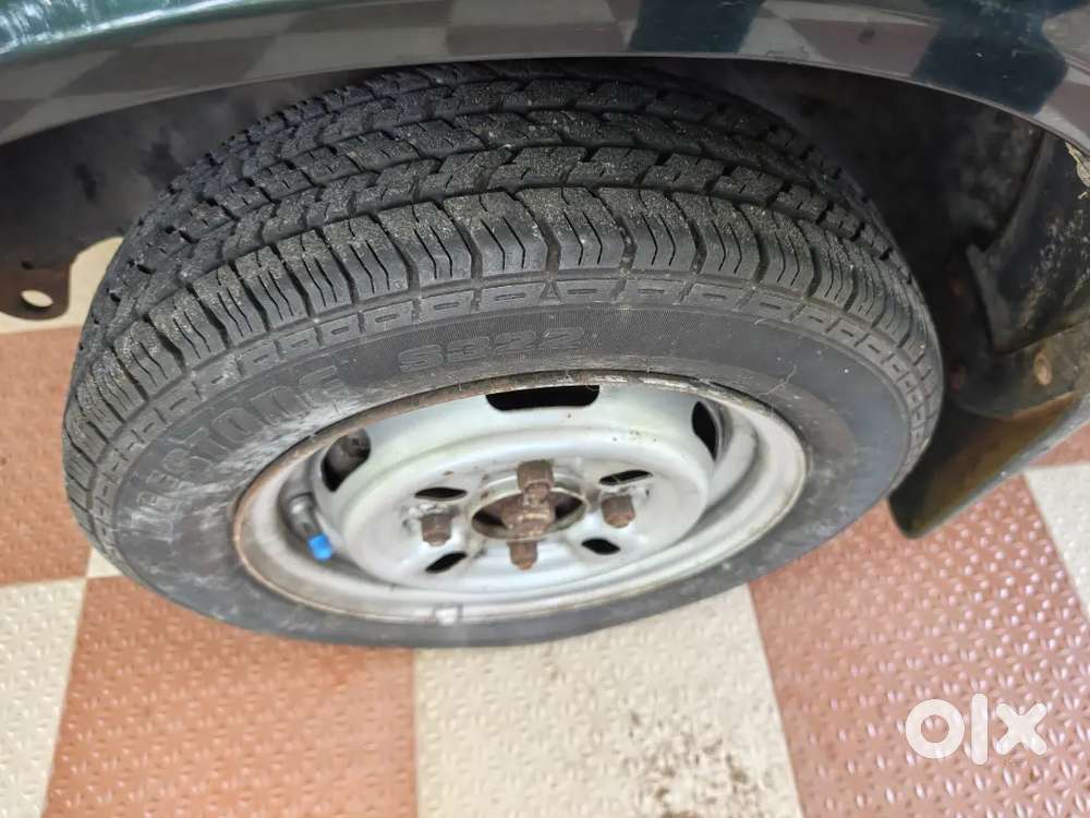 Maruti Suzuki 800 Std 2001 Petrol Manual