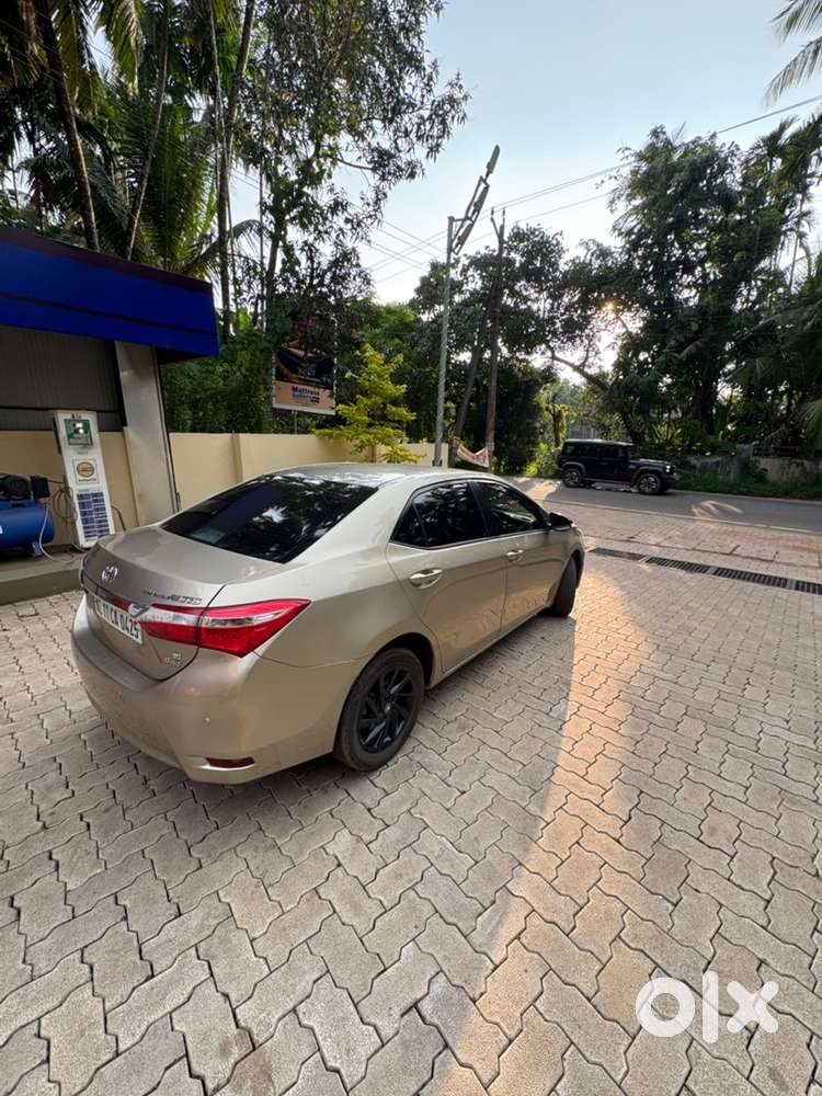 2015 Toyota Corolla Altis Diesel Manual Car