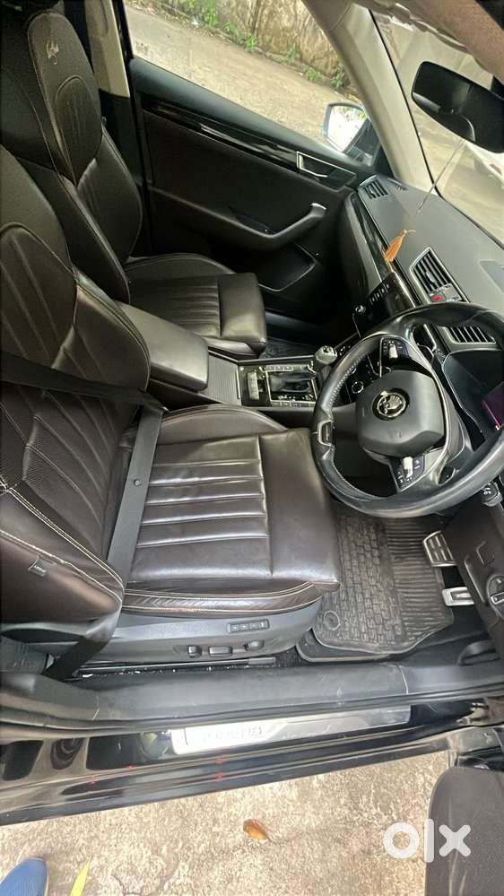 Skoda Superb 2.0 L&k Tsi At, 2021, Petrol