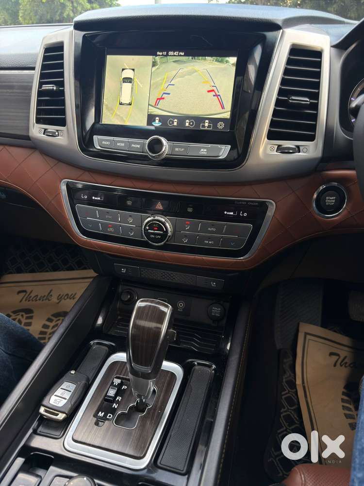 Mahindra Alturas G4 4x4 At, 2020, Diesel