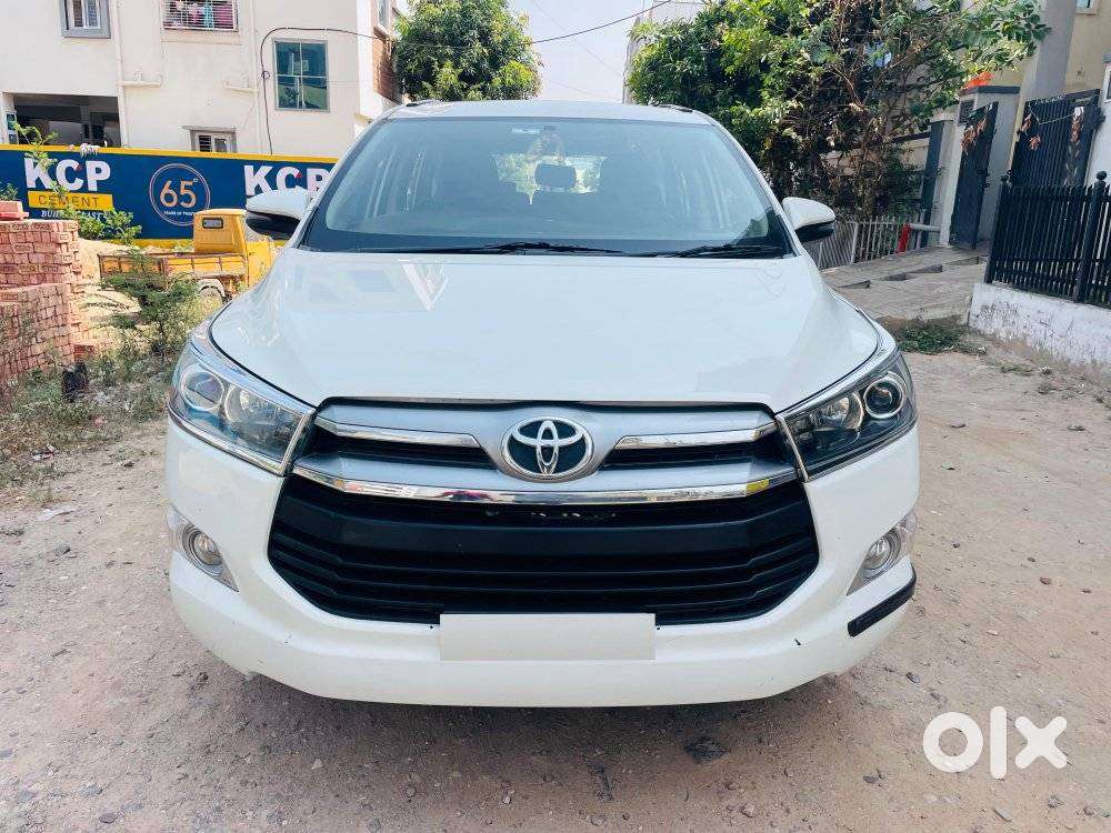 Toyota Innova Crysta 2.4 V, 2018, Diesel