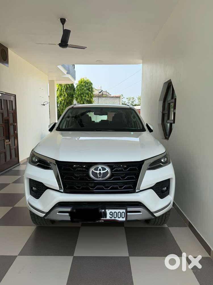 Toyota Fortuner 2wd At (august 2021)