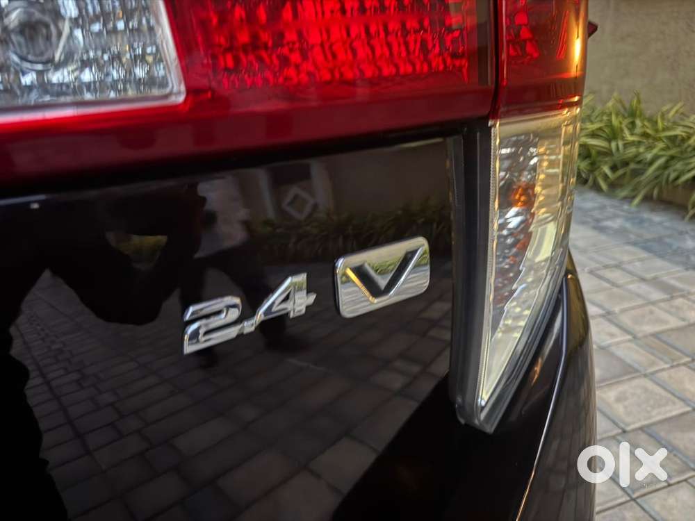 Toyota Innova Crysta 2.4 V 7 Str, 2019, Diesel