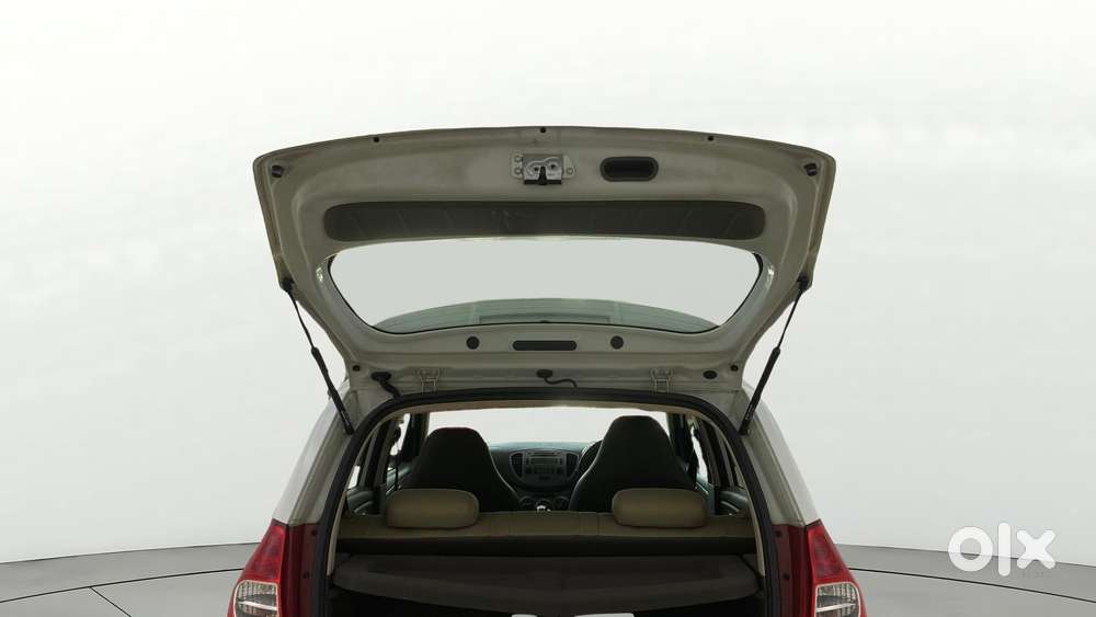 Hyundai I10 Asta Sunroof At, 2012, Petrol