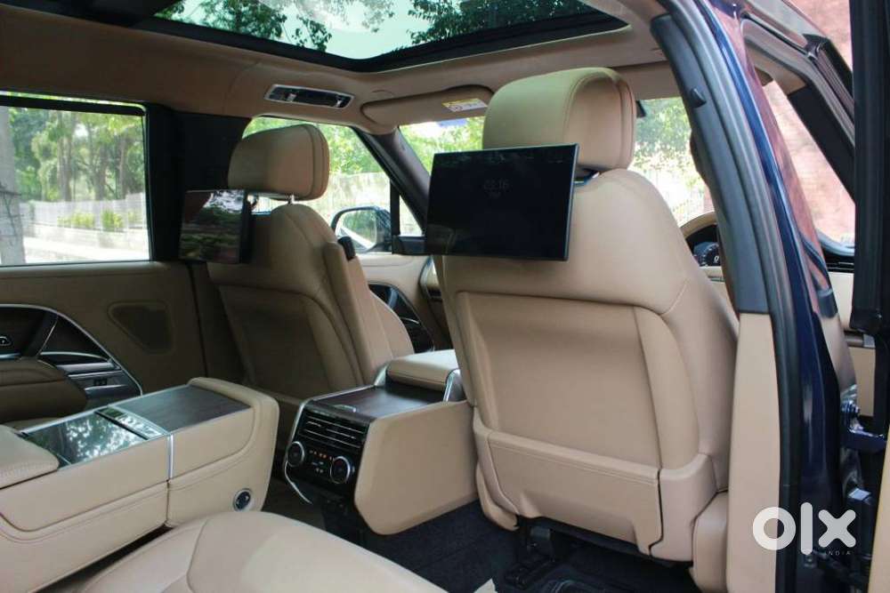 Land Rover Range Autobiography 3.0 Petrol, 2023, Petrol