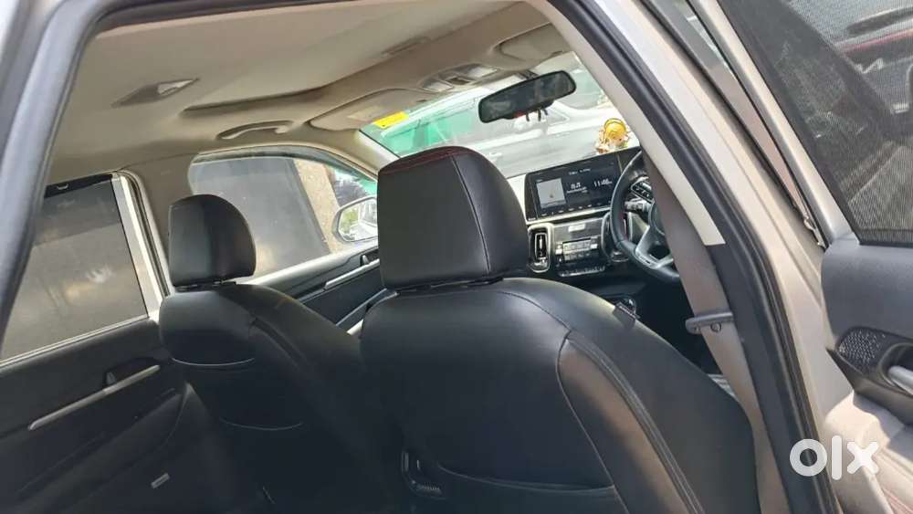 Kia Sonet August 2022 Diesel Top-end Model Gt Line Auto Transmission