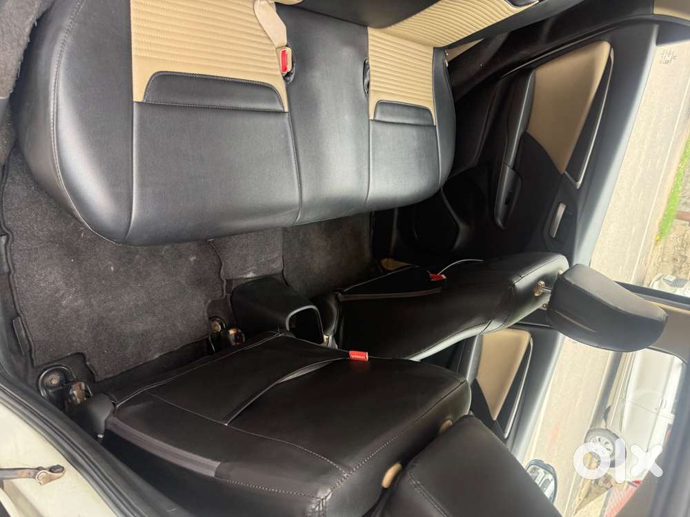 Honda Jazz 2016 Petrol 65000 Km Driven