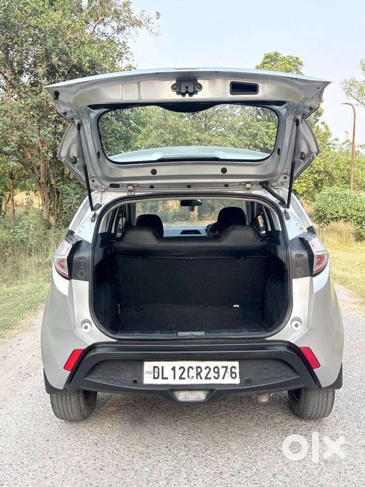 Tata Nexon 1.5 Revotorq Xm, 2019, Diesel