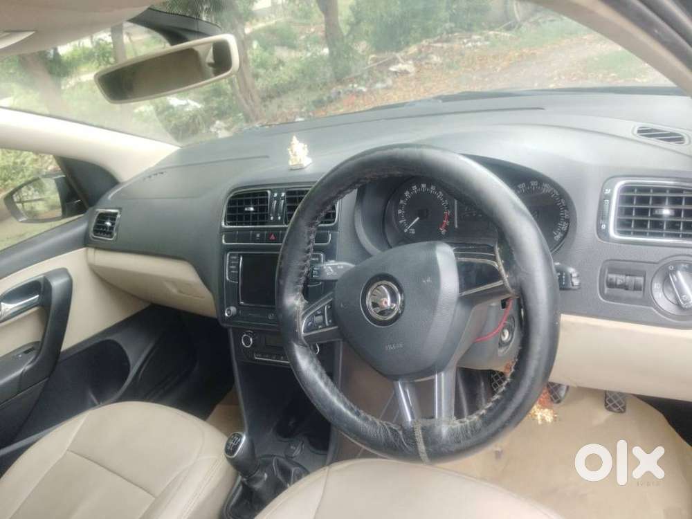 Skoda Rapid 1.5 Elegance Tdi Mt, 2016, Diesel