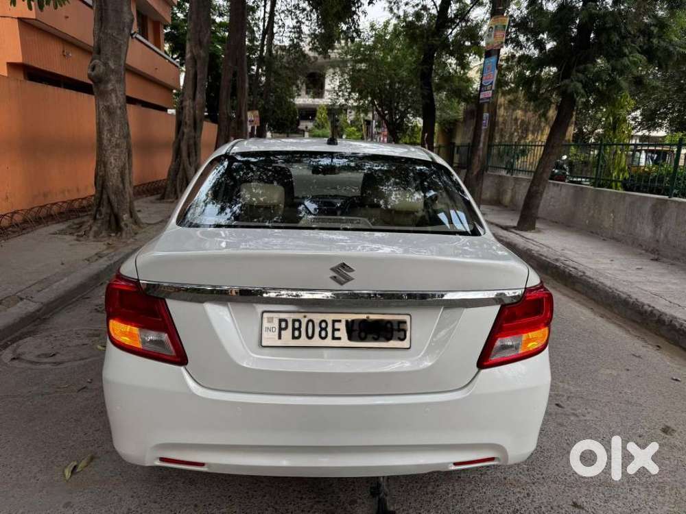 Maruti Suzuki Swift Dzire Vxi Optional, 2021, Petrol