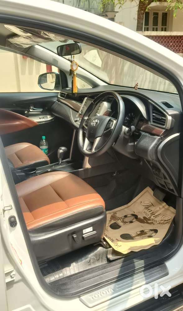 Toyota Innova Crysta 2.8 Zx At, 2022, Diesel