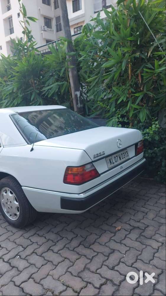 Imported From Dubai W124 Mercedes Benz 250 D