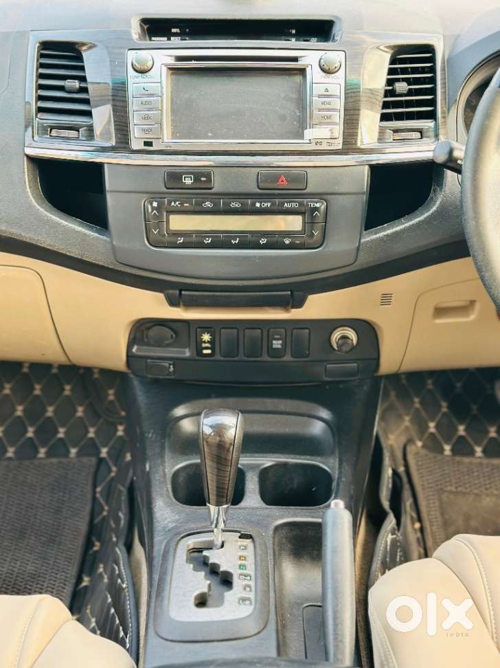 Toyota Fortuner 3.0 4x2 Automatic, 2013, Diesel