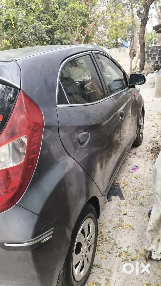Hyundai Eon Magna 2015