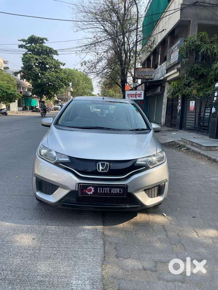 Honda Jazz 2016 Petrol 63500 Km Driven