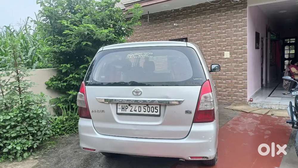 Toyota Innova 2.5 G(e3) 2012
