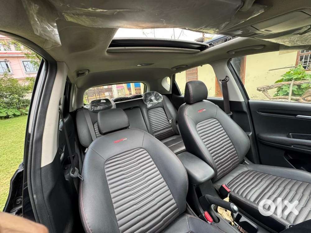 Kia Sonet Top Model 2021 Diesel Well Maintained