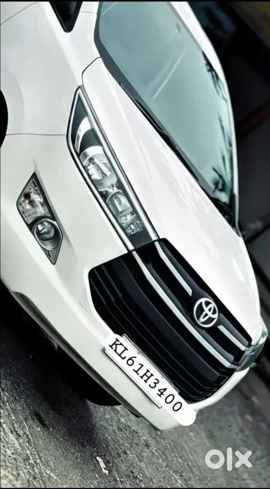 Toyota Innova Crysta 2019  Diesel 176000 Km Driven