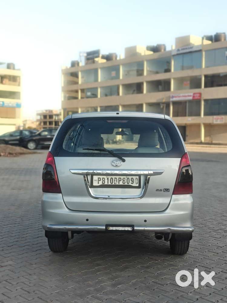 Toyota Innova, 2012, Diesel